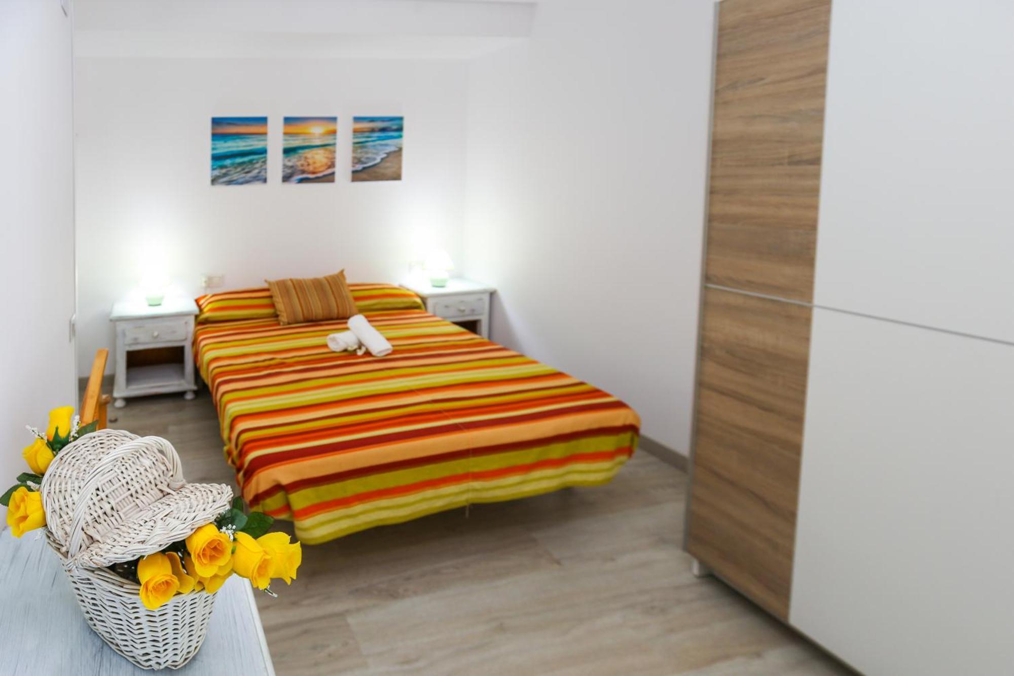 Punta Prima Roma Planet Costa Dorada Apartment La Pineda Exterior photo